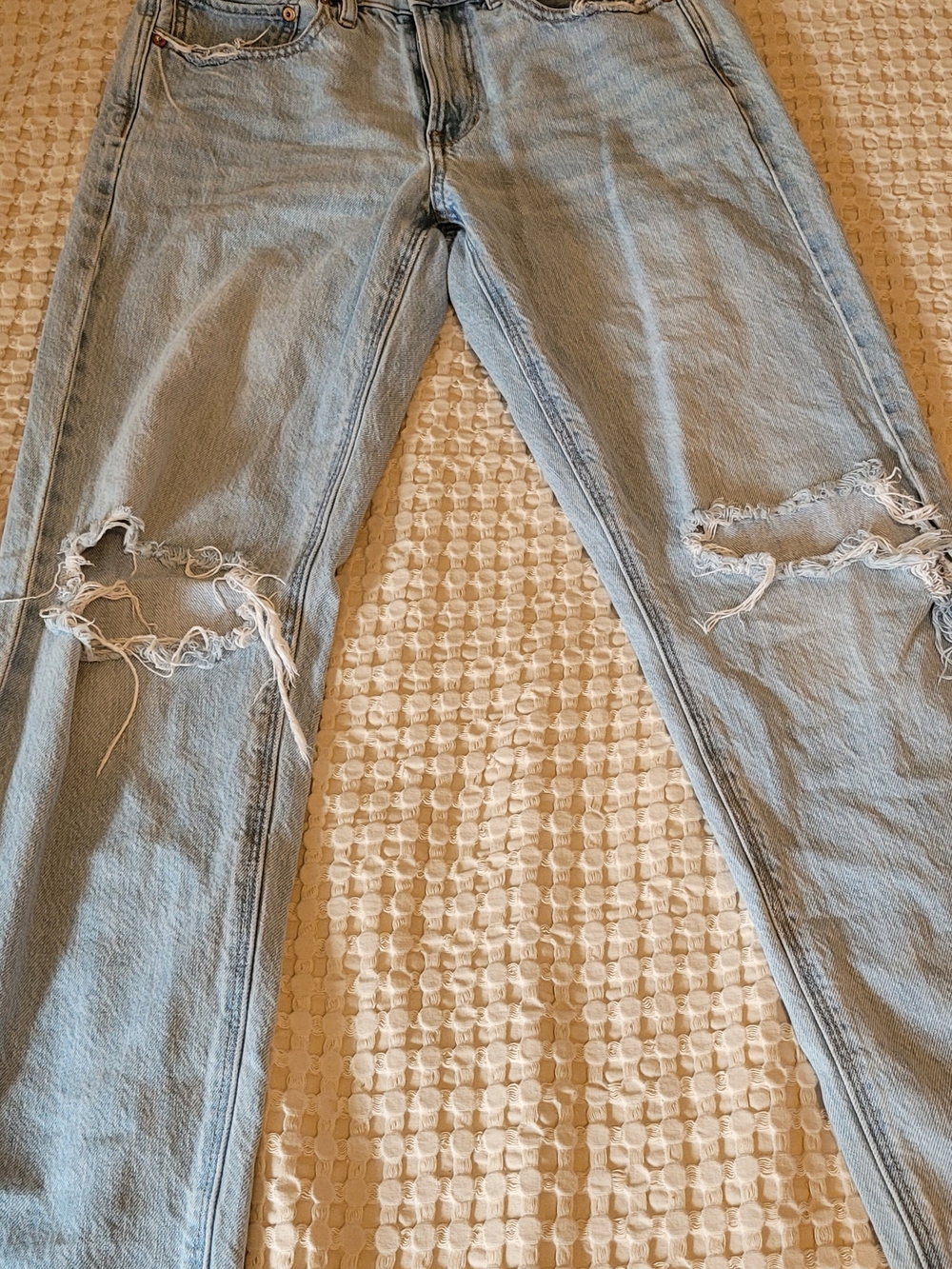 American Eagle ' 90 Straight Light Blue Women’s Jeans